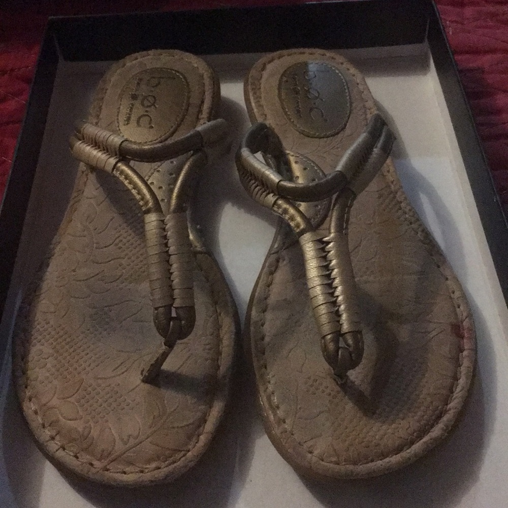 Sandals golden color gently worn